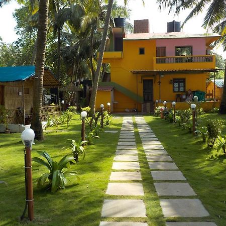 Guest House The Sunset มานเดรม ภายนอก รูปภาพ
